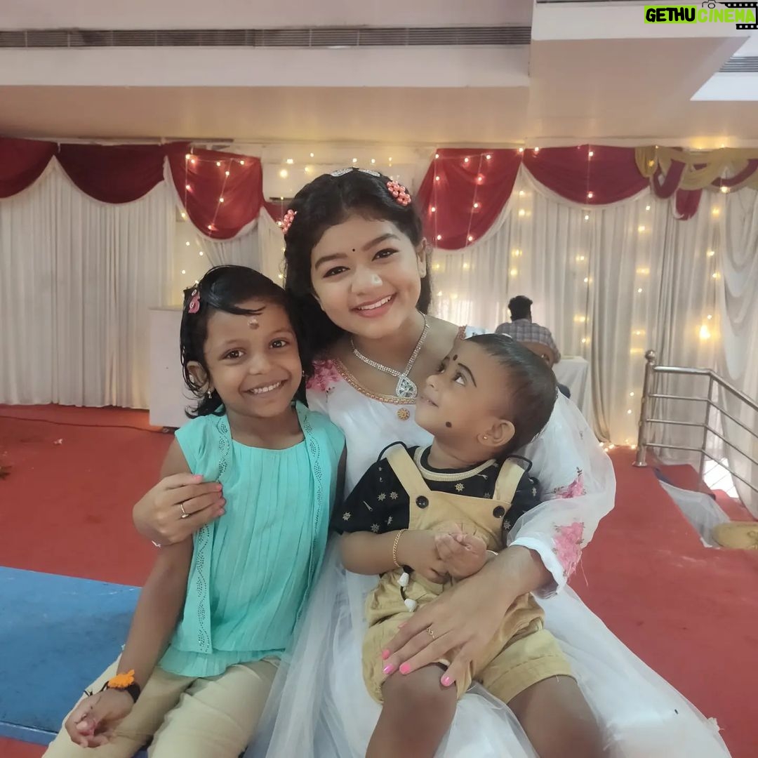 Sona Jelina - 6.9K Likes - Little ones in a group...our sweet paruzz