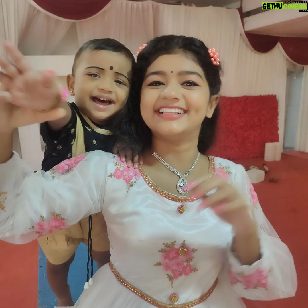 Sona Jelina - 6.9K Likes - Little ones in a group...our sweet paruzz