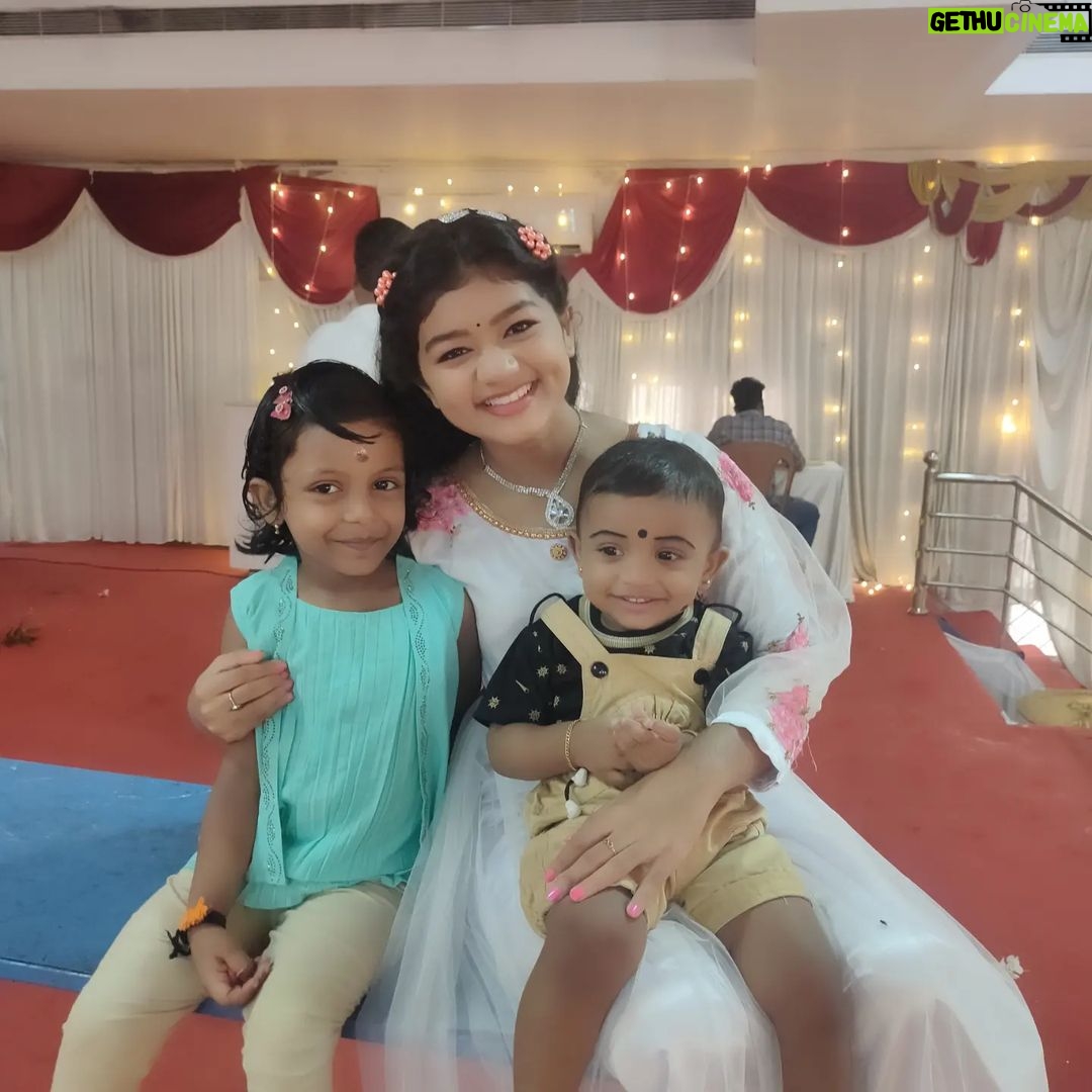 Sona Jelina - 6.9K Likes - Little ones in a group...our sweet paruzz