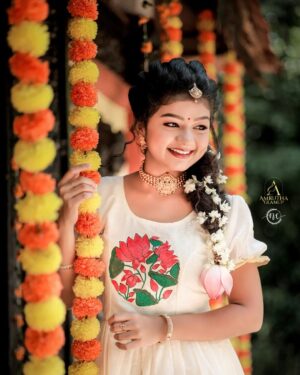 Sona Jelina Instagram - Flower Fest is on........ #happyonam2023