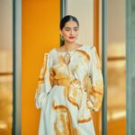 Sonam Kapoor Instagram - 🌅 @bhaane means the rising sun.. a new day… So proud of the brand and what we’ve created together @anandahuja @nimishshift .. it’s world class … watch this space for more to come.. Outfit: @bhaane Hair and makeup: @namratasoni Styling: @abhilashatd Styling asst: @iambidipto_ Photos: @sheldon.santos Mumbai, Maharashtra