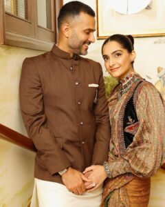 Sonam Kapoor Instagram - The most dapper date.. I married a perfect gentleman. Look @ritukumarhq Bag @kokommoaccessories Footwear @hereu_ Styling @rheakapoor @abhilashatd @shereenlovebug Style Team @snehhasuresh @niyatiij Make up and Hair @namratasoni Photographer @dinesh_ahuja #everydayphenomenal💫 🧿