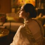 Sonam Kapoor Instagram - It’s taken me 16 months to feel like myself again. Slowly steadily without any crash diets and crazy workouts just consistent self care and baby care. I’m not there yet but almost where I want to be.. still very very grateful for my body and how incredible it has been . Being a woman is a wondrous thing. #babymomma #proudwoman #everydayphenomenal #vayusparents Mumbai, Maharashtra