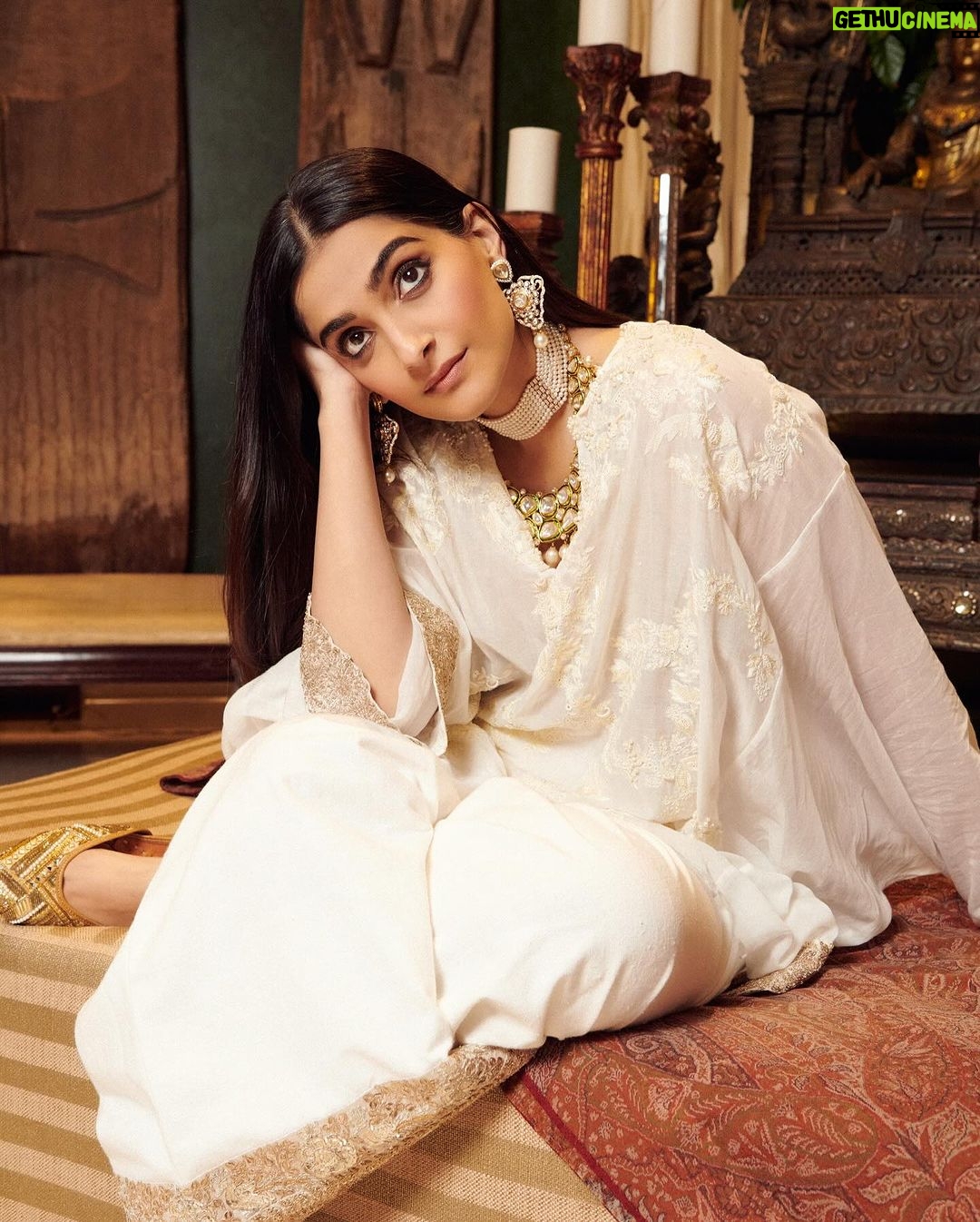 Sonam Kapoor Instagram - Bespoke Anamika for a beautiful evening that started the party season ❤️