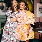 Sonam Kapoor Instagram - Happy happy birthday to the most fashionable and the sweetest @natasha_poonawalla love you 🥰 miss you and see you soon !! @natasha.poonawalla