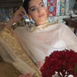 Sonam Kapoor Instagram – पीया तोंसें नैना लागे रे 👁️