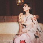 Sonam Kapoor Instagram - What a beautiful evening hosted by @zoyajewels 💫 🎉 Mumbai, Maharashtra