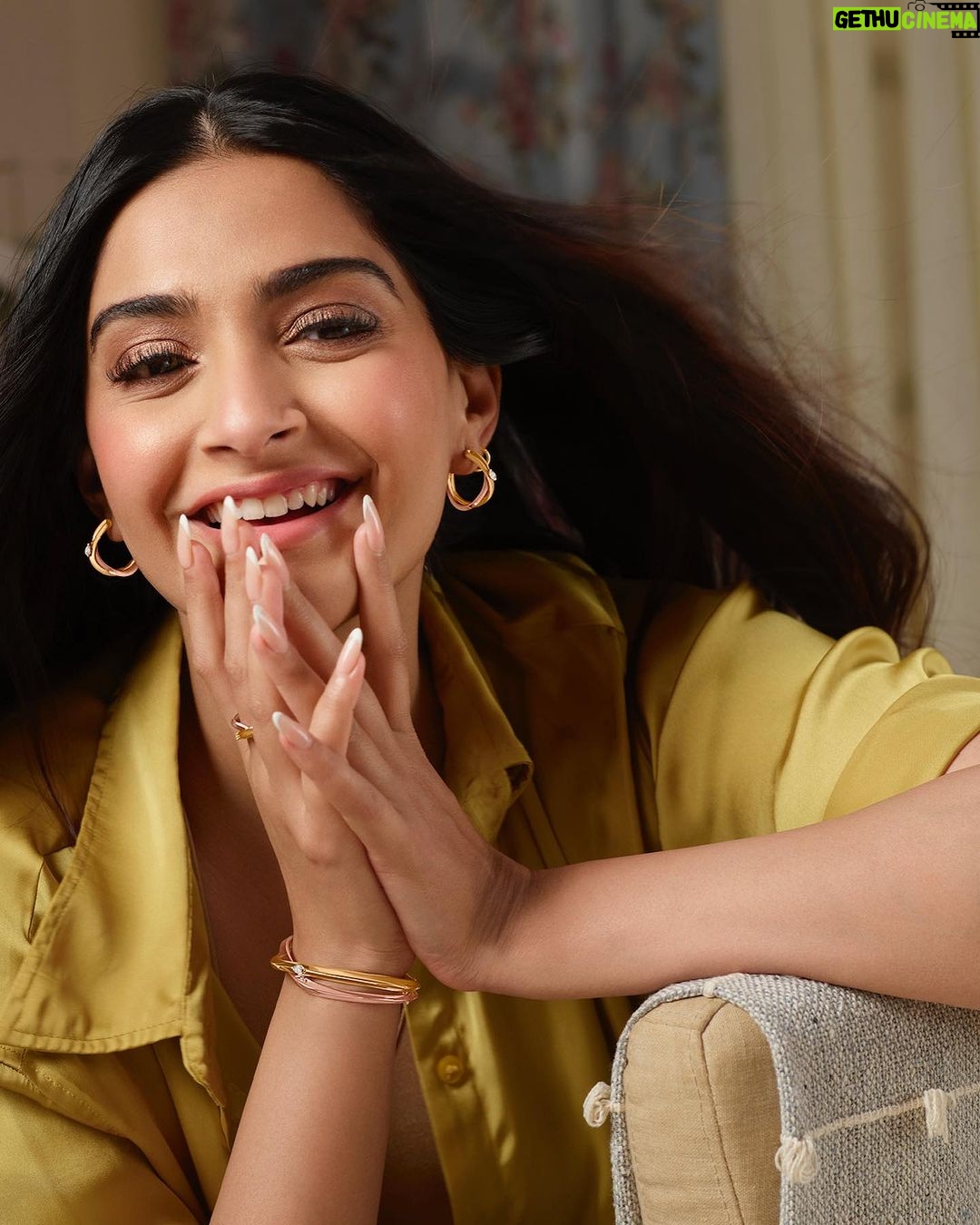 Sonam Kapoor Instagram - My beautiful campaign for @zoyajewels