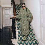 Sonam Kapoor Instagram - On my way to Wimbledon in style, donning a fabulous preview from Daniel Lee's resort 24 collection for @burberry and of course, I can't forget the latest addition to my wardrobe – the stunning Burberry knight bag from the new season. Game, set, match, and fashion-forward! Outfit @burberry Bag @burberry Sunglasses @burberry Earrings @otiumberg Styled by @rheakapoor Assisted by @prabhmalait Publicist @chandnimodha_ Hair by @aamirnaveedhair Make up by @gangamakeup Photographer @rowben_