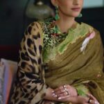 Sonam Kapoor Instagram - Went for the India global forum fireside chat with dearest @authoramish at the gorgeous Nehru Centre at South Audley street. Representing in a lovey Sari by a talented designer @pankaj_s_heritage MUA @gangamakeup @gangamua Hair @peteburkill Photographer @moeez BTS video @vidhigodha Saree - @pankaj_s_heritage Stole - @celine Jewels - @alicecicolini Sandals - @giorgioarmani Styled by @rheakapoor @manishamelwani Style Team - @iambidipto_ @prabhmalait @kasliwalriddhi @vikas_r Nehru Centre London