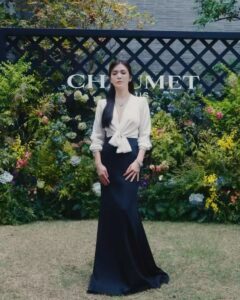 Song Hye-kyo Instagram - @chaumetofficial 💙 📷 @parkjongha