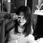 Song Hye-kyo Instagram - 😉 @park_solmi @jeniejang @hyojoo.p @lunadelizia