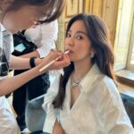 Song Hye-kyo Instagram - @chaumetofficial 💙 @fendi💛
