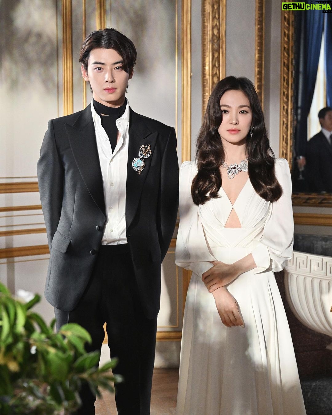 Song Hye-kyo - 3.8 Million Likes - @chaumetofficial