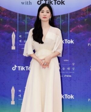 Song Hye-kyo Instagram - 감사합니다 🫶🏻