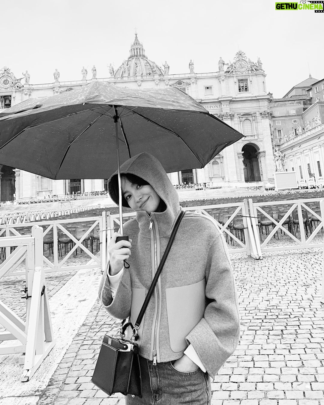 Song Hye-kyo - 1.9 Million Likes - ROMAš