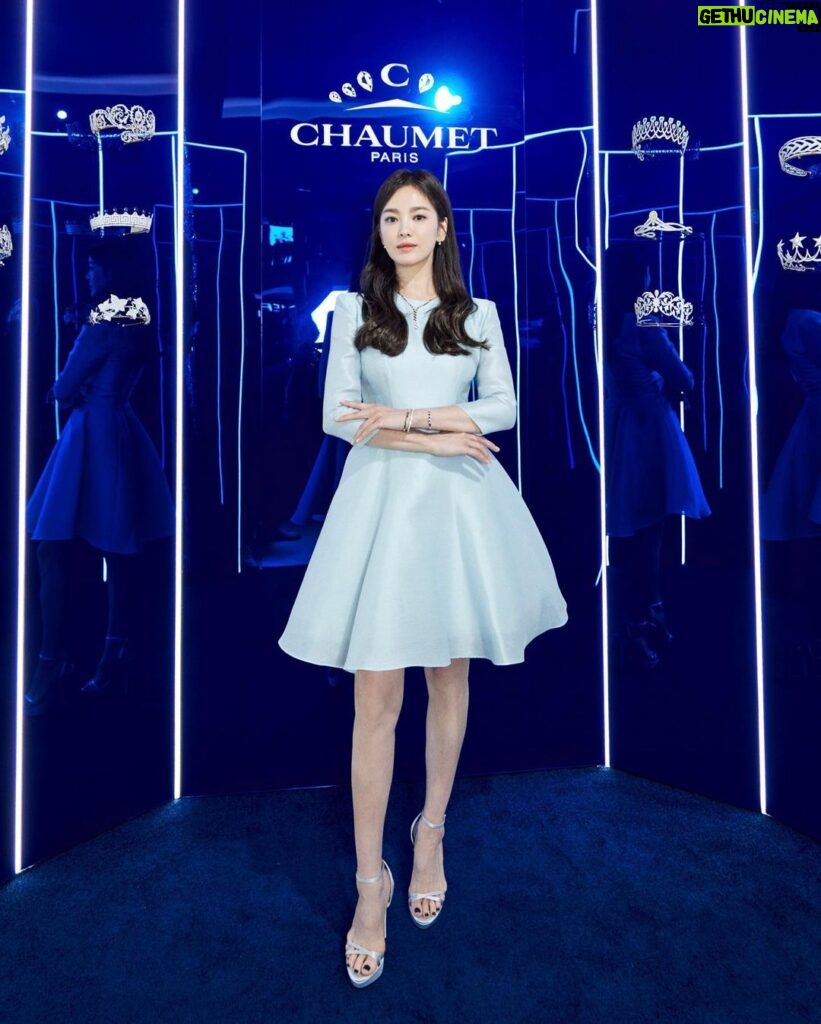 Song Hye-kyo Instagram - @chaumetofficial 💙