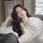 Song Hye-kyo Instagram - @chaumetofficial 💙 @fendi💛