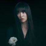 Song Hye-kyo Instagram - B-cut🖤 Merry Christmas🎄