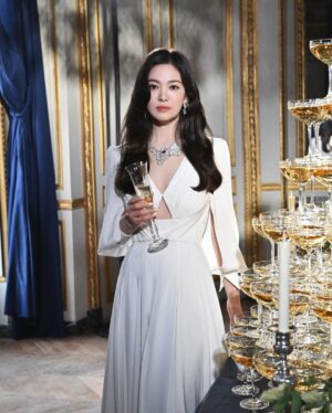 Song Hye-kyo Instagram - @chaumetofficial