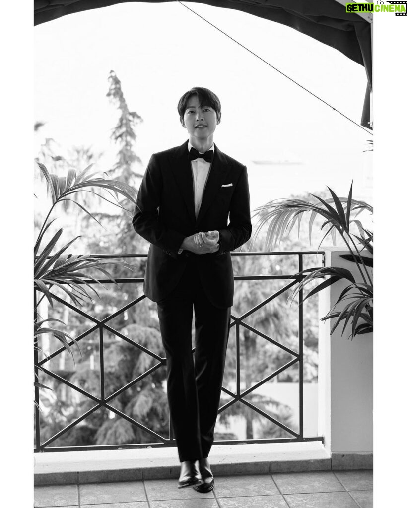 Song Joong-ki Instagram -