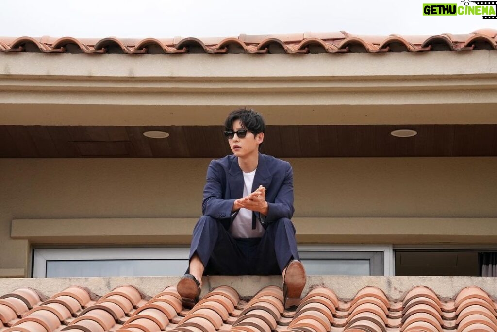 Song Joong-ki Instagram - #송중기 #songjoongki