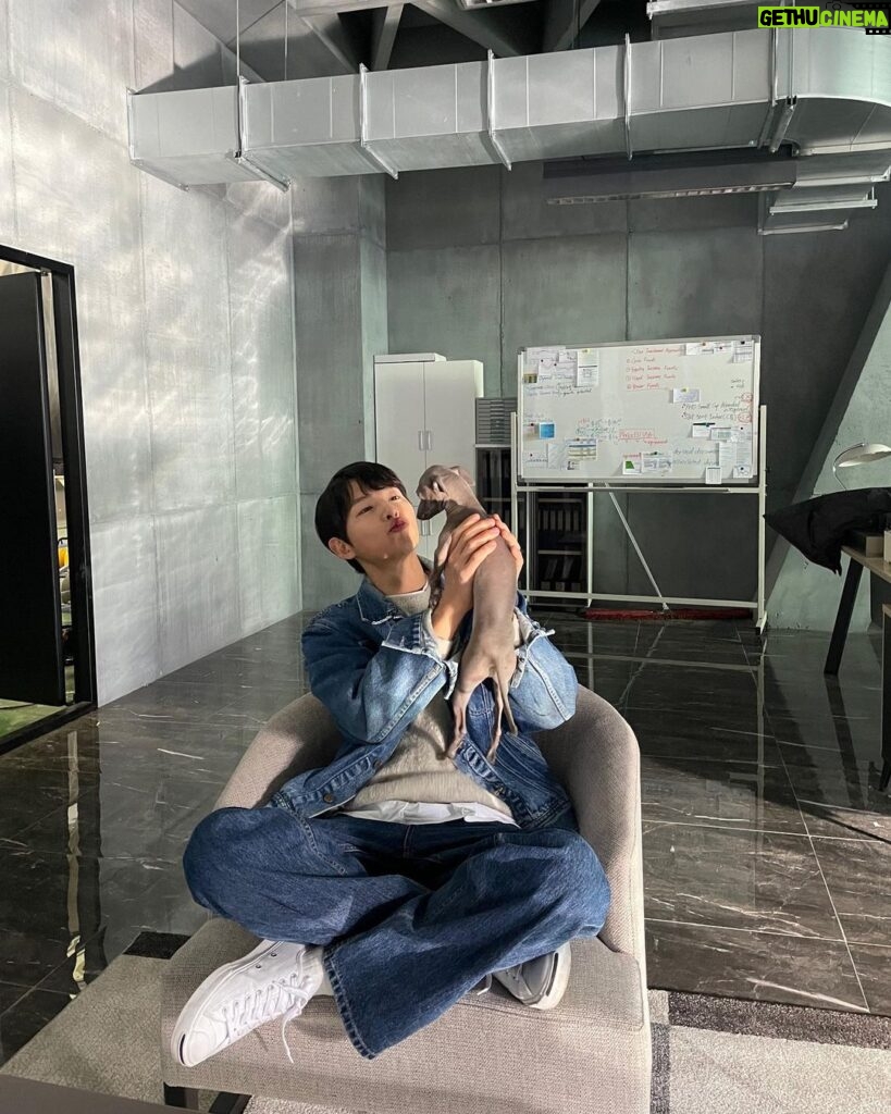 Song Joong-ki Instagram - 재벌집 막내아들, 사랑해주셔서 감사합니다