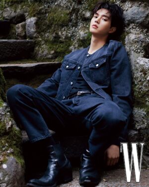 Song Kang Instagram - @PRADA @wkorea 🤭
