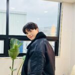 Song Kang Instagram - 😑