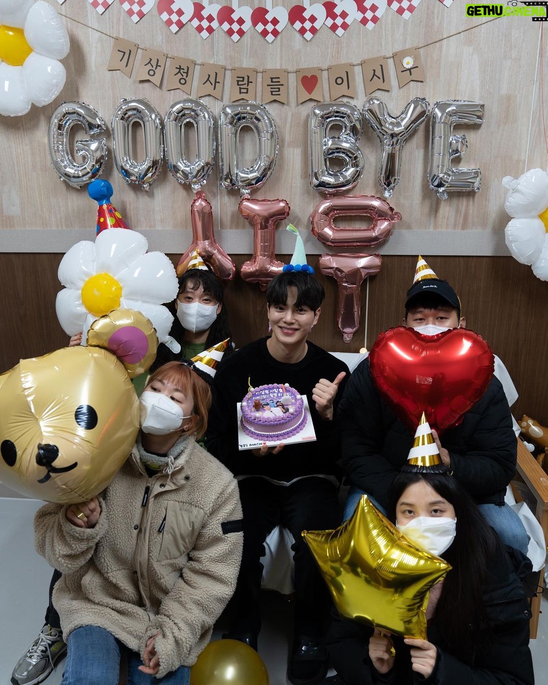 Song Kang Instagram - π·π·πΆπ΅π»ββοΈβ¦β¦π