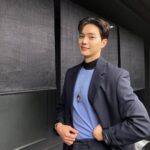 Song Kang Instagram - 10월 24일까지 #클래쉬드까르띠에 팝업 전시가 열린다고 합니다 ☺️😍 #광고 #클래쉬언리미티드 #ClashdeCartier #ClashUnlimited@cartier
