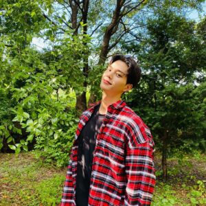 Song Kang Instagram - 🐸