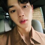 Song Kang Instagram - 알고.있지만😏