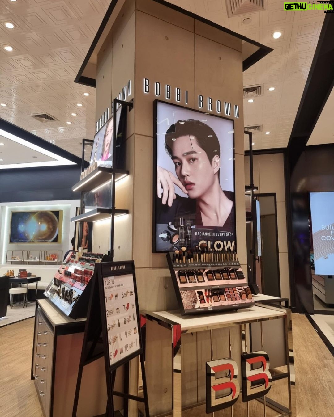 Song Kang Instagram - #BobbibrownXSongkang #바비브라운X송강 헤헤헤😘🥰😍