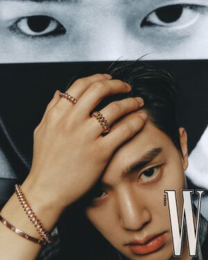 Song Kang Instagram - #LoveyourW @wkorea @cartier