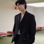 Song Kang Instagram - #prada #PradaSS24 미우치아 프라다와 라프 시몬스가 함께하는 프라다 ss24 여성복 컬렉션, 2023년 9월 21일 오후 9시 프라다 닷컴을 통해 함께 보실 수 있습니다 😀😃