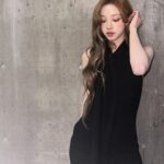 Song Yuqi Instagram - Gorgeous lady🌹 Thank you for the amazing dress 🤭 @fendi