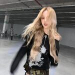 Song Yuqi Instagram - I want that ❤️‍🔥
