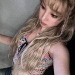 Song Yuqi Instagram - Safe and sound 😜