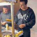 Sonu Sood Instagram - International franchise of our Corn 🌽 shop ❤️ #turkey #istanbul #supportsmallbusiness