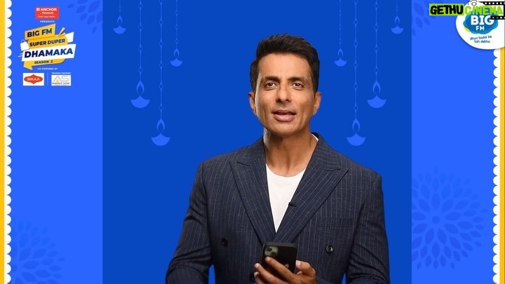 Sonu Sood Instagram - Why did @sonu_sood get late for the shot? 🤔 Watch to know 🤭 Don’t wait, visit and shop on www.superduperdhamaka.com before it gets too late 🤯 Link in the bio 🔝 @sonu_sood ke saath khelte khelte shopping hogi aur bhi majeydaar, kyunki BIG FM Super Duper Dhamaka ka Season 2 ke saath festivities hongi yaadgaar 🎉🎊 Presented by: @anchorpanasonic Co-powered by: @bikajifoods Trading partner: @avadhutsathetradingacademy #BIGFM #DhunBadalKeTohDekho #SonuSood #SuperDuperDhamaka #Season2 #Festival #IndianFestivals #Diwali #Festivities #FestiveSpecial
