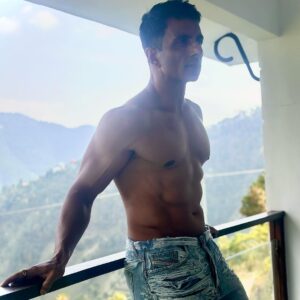 Sonu Sood Instagram - 🤍
 #fateh