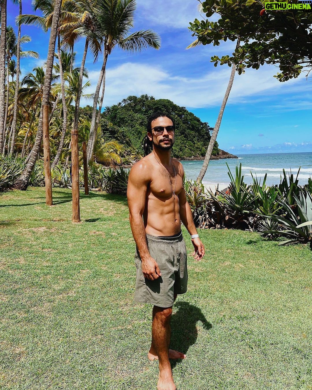 Sophia Abrahão Instagram - Fechando a nossa viagem no @saojose.beachclub ❤️🌊😎 #Bahia São José Beach Club