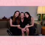 Sophia Abrahão Instagram - Hoje a gente tem mais um convidado especial, e já adiantamos que a 5º série B que habita em nós, falou mais alto (hahahahaha), né @rafaelbolacha? 😂 A gente vai falar sobre sexualidade de forma leve, engraçada e didática, como é o nosso #AvisaChegando 😅 Vem? O climinha tá do jeito que a gente gosta 😜🔥 #videocast #sexualidade #sophiaabrahao #marianamolina #rafaelbolacha