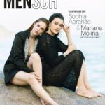 Sophia Abrahão Instagram – Sabe quando duas amigas se juntam e o papo flui fácil que a hora passa sem que elas percebam? Pois é, essa é a ideia que @sophiaabrahao e @molinamariana querem passar em seu podcast “Avisa Chegando”, que estreou no YouTube no início de agosto. Amigas há 14 anos, o que não falta é assunto. Em cada episódio um tema a ser discutido de forma descontraída e informativa bem no tom das nossas queridas estrelas. O Papo também foi o que não faltou aqui nessa entrevista da MENSCH. Confere aí!

Leia matéria completa lá no site (link nos stories)

Foto @guilhermelima 
Assist foto @felicosta
Beleza @walterlobato_ 
Stylist @luanventilari
#estrela #avisachegando #revistamensch