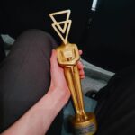 Sophia Abrahão Instagram - muito feliz por finalmente dividir “Letícia” com vocês. ontem o nosso longa estreou no @festivaldecinemadesaobernardo e levou dois prêmios: “Melhor Atriz” (pra essa que vos escreve 😂), e “Melhor Direção” para o @cristianovieira10… é uma honra receber esse prêmio. gostaria muito de agradecer a toda equipe do filme que também faz parte disso. foi uma noite inesquecível! claro, não poderia deixar de agradecer aos meus fãs que estavam lá me apoiando, como sempre ❤️ a premiação estava impecável, vida longa ao festival 🎬 #CinemaNacional #Letícia