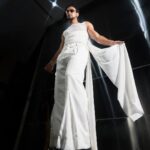 Sophia Abrahão Instagram – Galactikos 💎✨ 
Ready to #BaileDaVogue2024 

look Sérgio: @lucasleao.co
jóias: @swarowski @menatjoias @sarajoias.oficial @crayonsaopaulo
óculos: @swarowski

look Sophia: @modaeiko 
headpice: @ikibeads
jóias: @atelierpepita

beauty: @sennarafael @tittovidal 
stylist: @alexia_azambuja
assistência de styling: @omatheusaugustto
produção de moda: @borgethh @clarapxtm 

direcao de fotografia – @vidafodona
gaffer – @omagodapinturacontemporanea
assistente de fotografia – @larapazini
