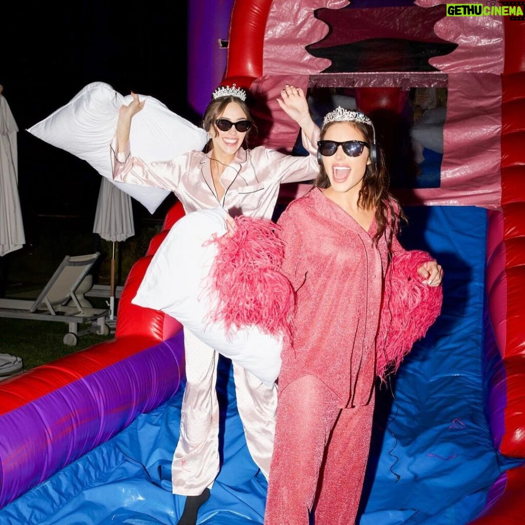 Sophia Culpo Instagram - Photodump from the best themed party ever thrown💗👑 My cheeks still hurt from all the laughs… My head hurts too but that’s because @oliviaculpo beat the princess out of me in a pillow fight and my tiara caused some damage. Princess probz!