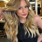 Sophia Valverde Instagram - Deixe a vida te surpreender… 🤍 Cabelo: @jacksonnunesoficial e equipe Make: @gleicabeauty Local: @injack.cps #photooftheday #hairstyle #instaphoto #happiness #instalove IN Jackson Nunes