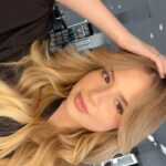 Sophia Valverde Instagram - Contagem regressiva para os meus 18 anos 💜 #reelslovers #reels #amo #newhair #blonde #reelsinstagram #hair #18 #18taodasoso #18tão #tachegando #obrigadaDeus IN Jackson Nunes São Paulo